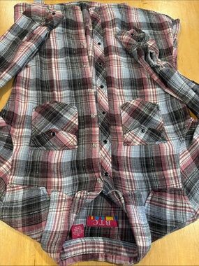 Plaid Top Snap close Flannel Shirt in Burgundy and Gray